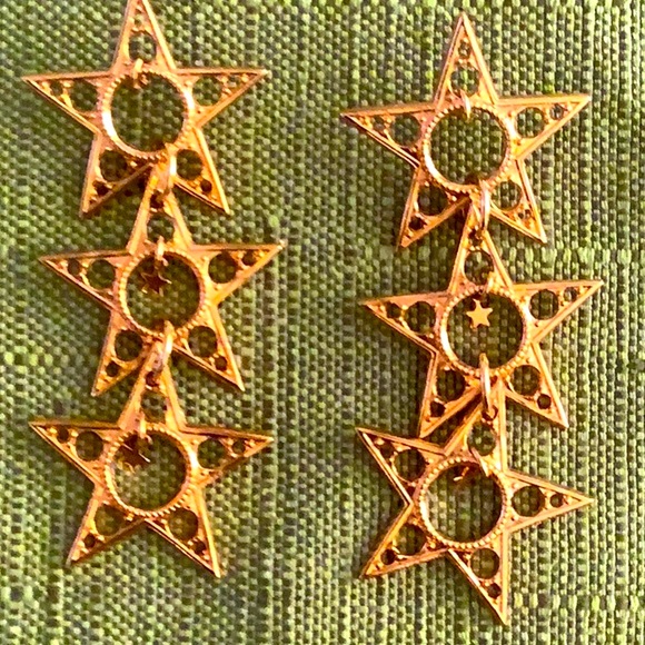 Kirk’s Folly Gold Tone Star Earrings - Picture 2 of 7